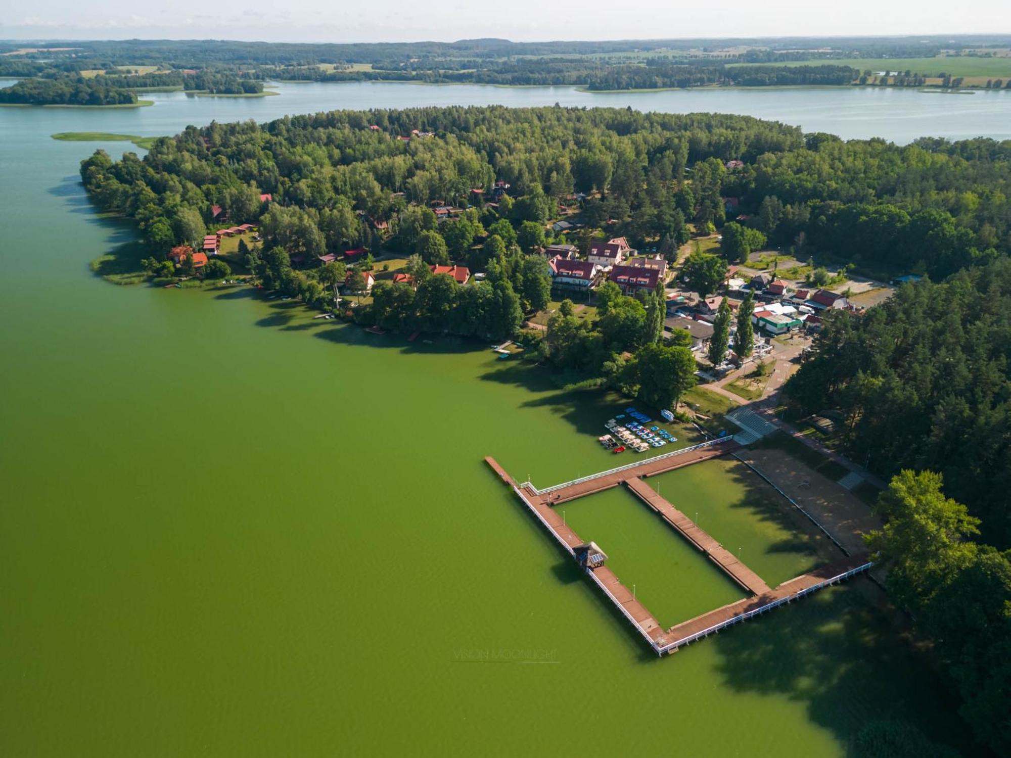 Domek Nad Jeziorem Кретовини Екстериор снимка